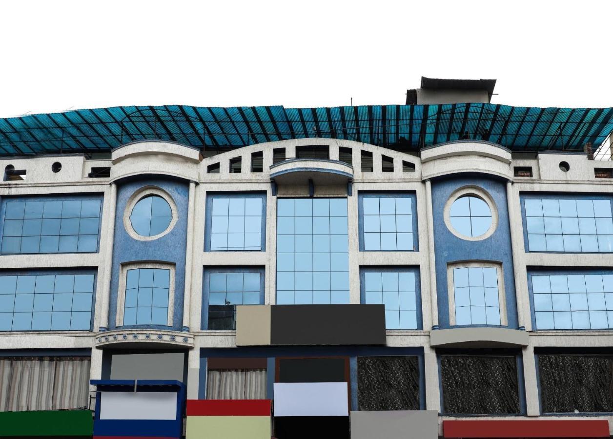 Capital O The City Park Near Nampally Railway Station حيدر أباد المظهر الخارجي الصورة